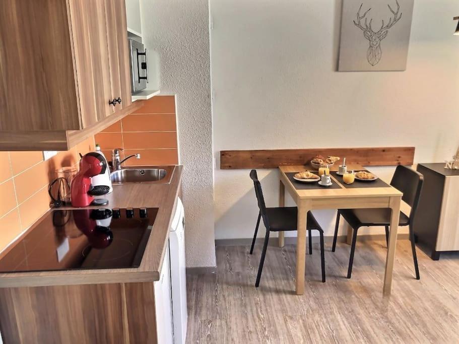 אלפה ד'הואז *Nouveau* Pied Des Pistes * Piscine Ext. Chauffee* מראה חיצוני תמונה